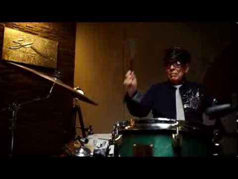 Tino Contreras SOLO