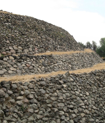 Zona Arqueológica de Cuicuilco Zona Arqueológica de Cuicuilco