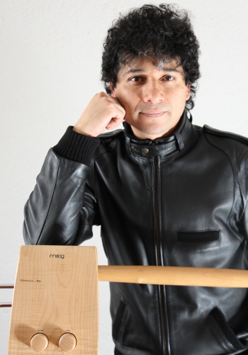 Ernesto Mendoza Ernesto Mendoza